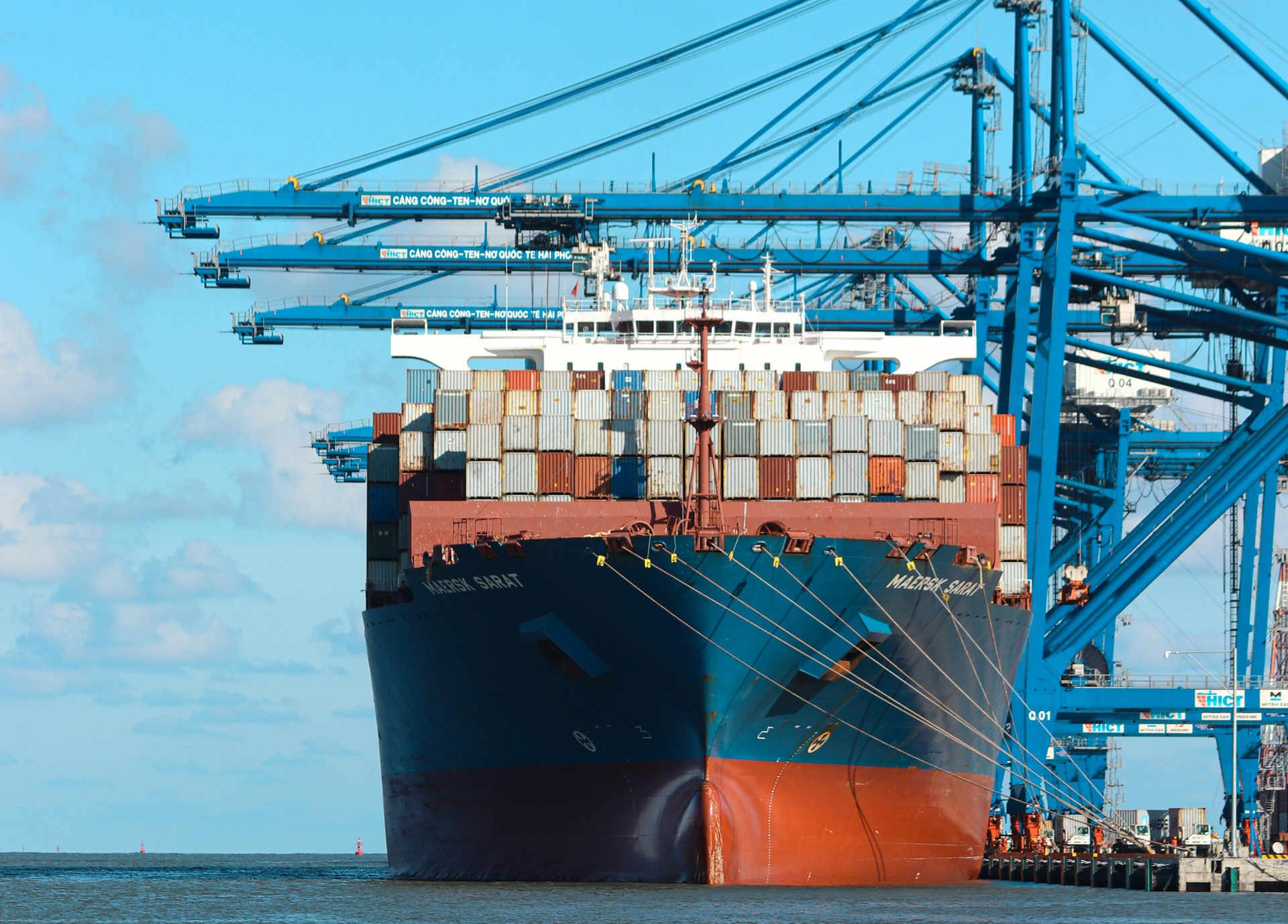 唐山外貿(mào)服務(wù)App開發(fā)，觸及全球生意